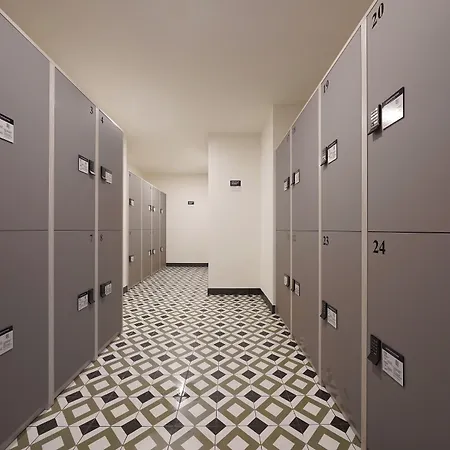 Numa Rato Aparthotel 3*