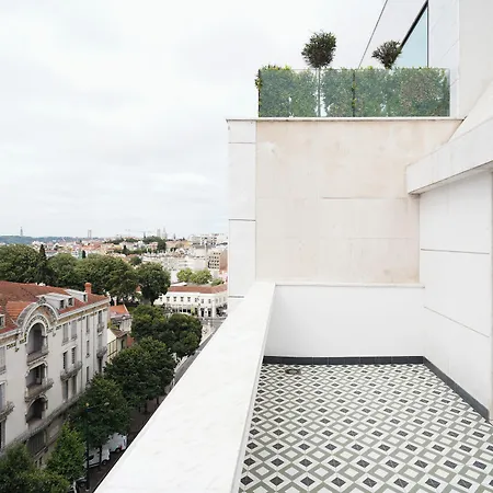 Numa Rato Aparthotel