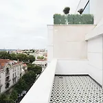 Numa Rato Aparthotel
