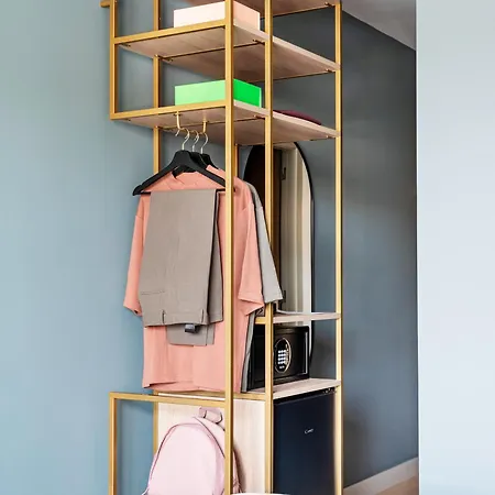 アパートホテル Numa Rato リスボン